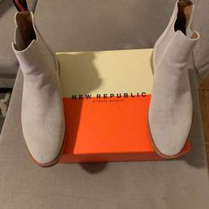 New Republic Men's Chelsea Boots